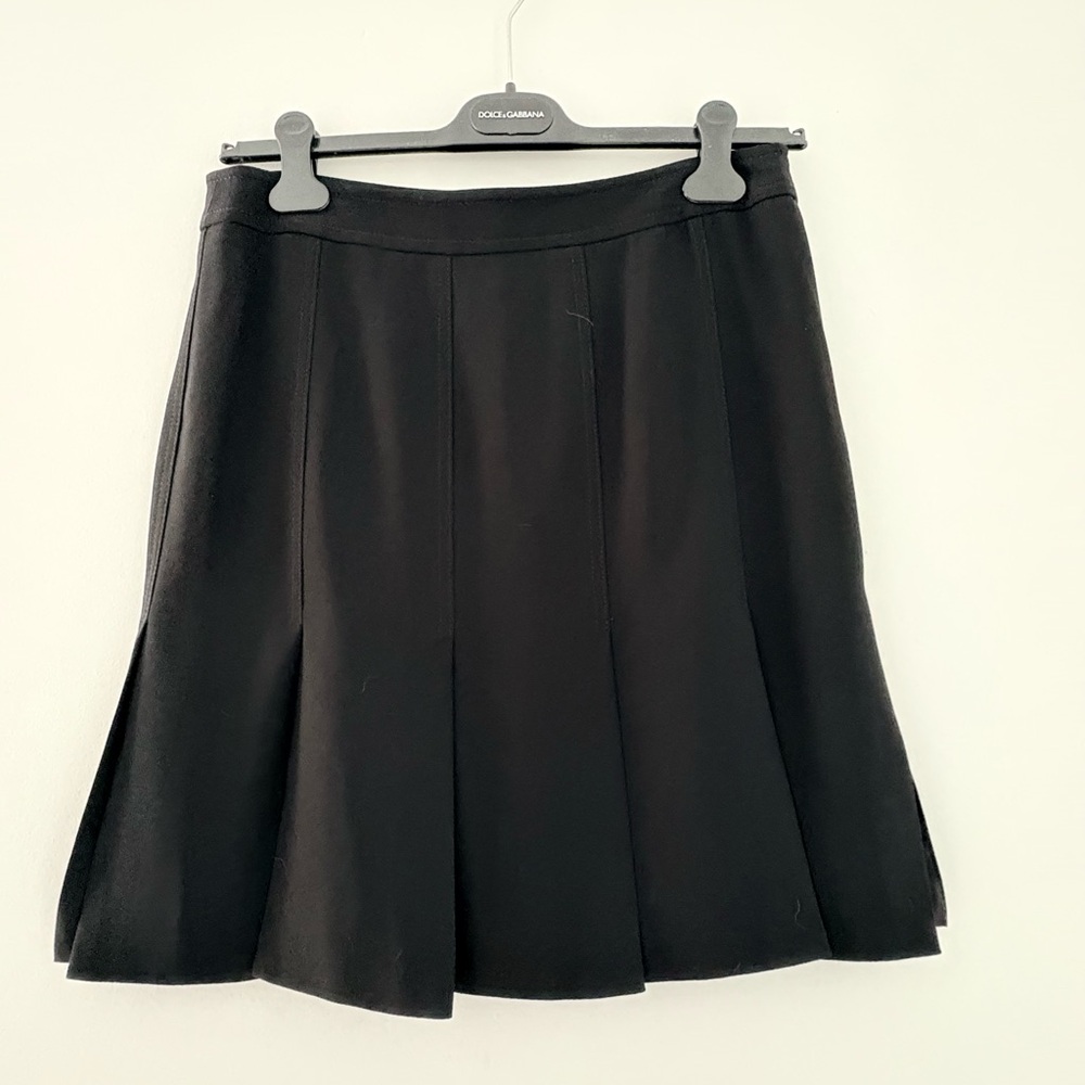 Trina Turk Sophisticated Black Skirt